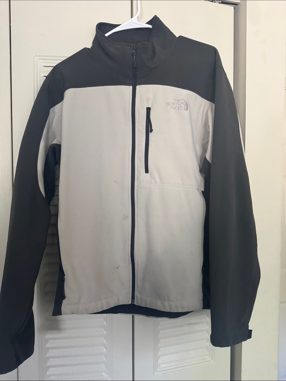 The North Face Two-Tone Softshell Jacket in Light Gray and Black